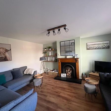 Whitepark Cottage - Your Home Away From Home Ballycastle Bagian luar foto